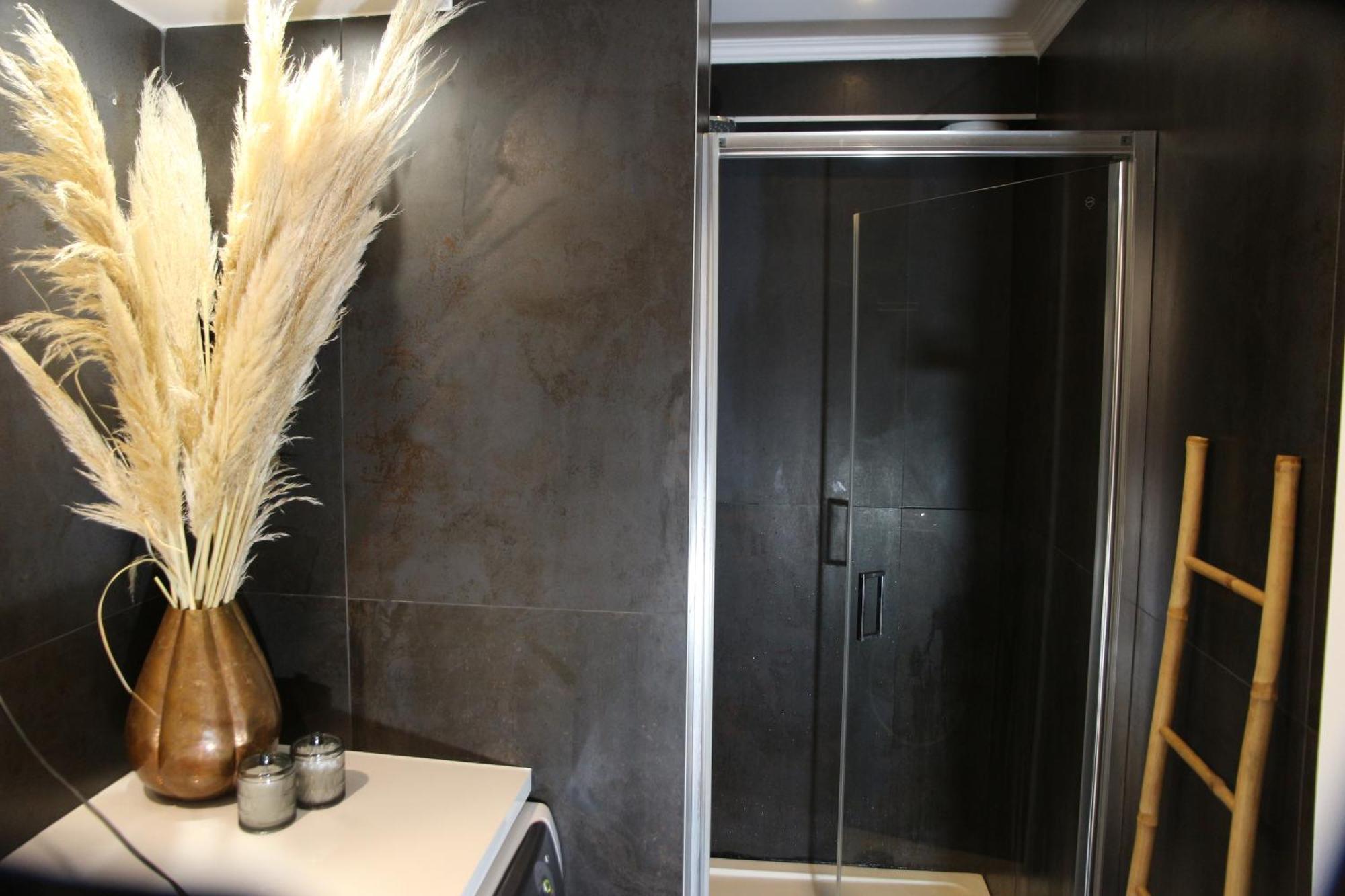 Le Jardin Secret - Balneo & Spa Montpellier Bagian luar foto